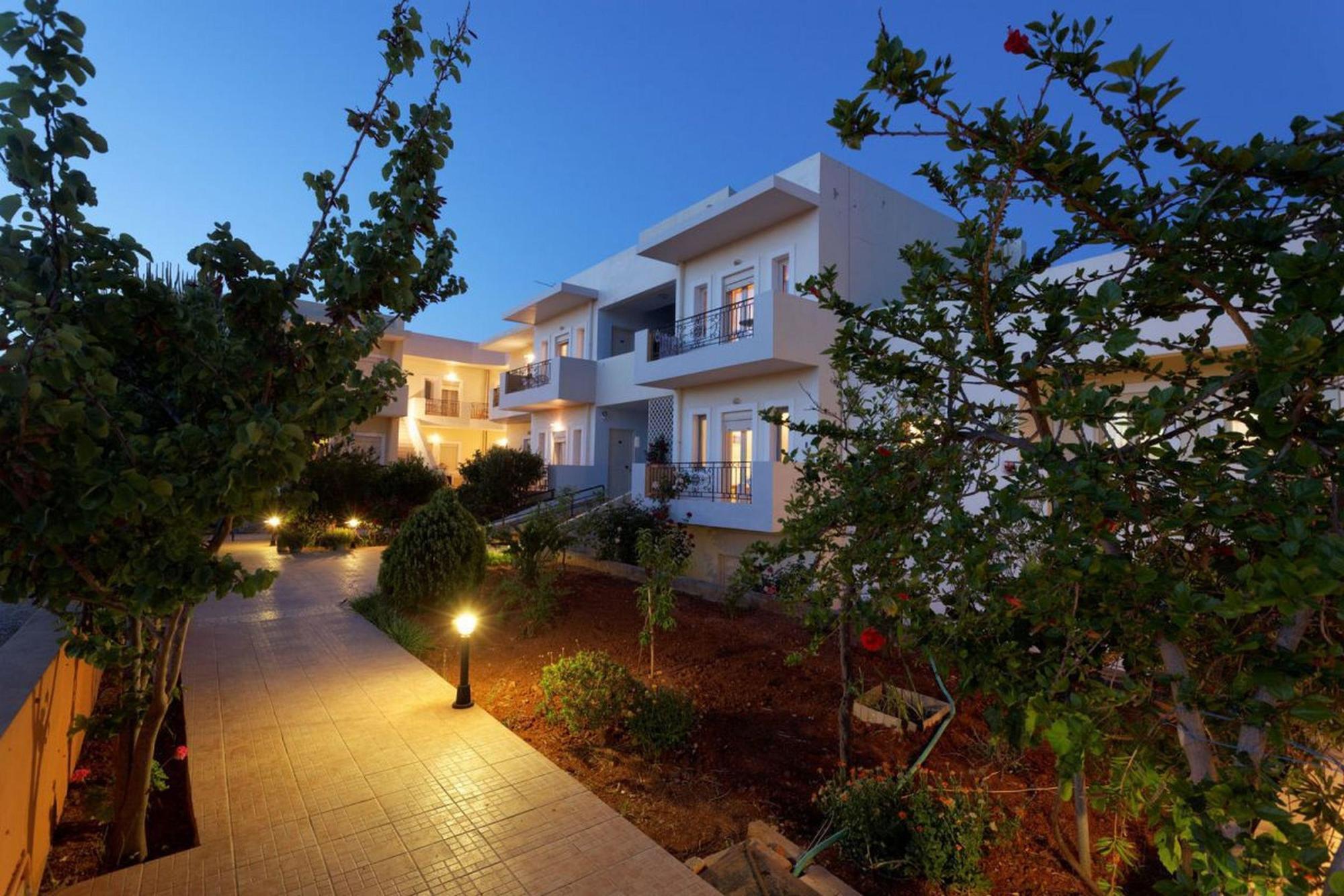 Fotis Studios Apartments 구베스 외부 사진